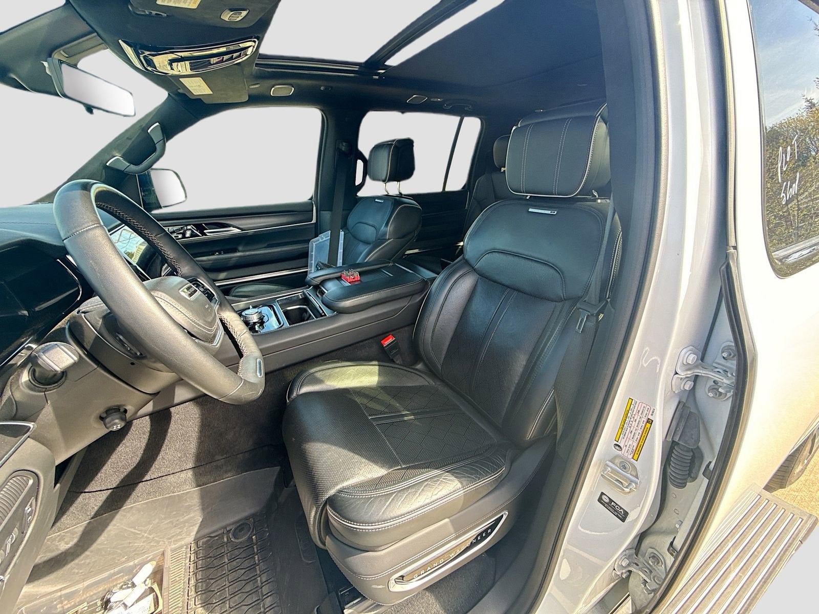 2024 Jeep Grand Wagoneer L Series II