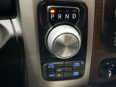 2018 RAM 1500 Laramie Crew Cab 4x4 5'7" Box