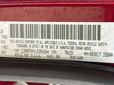 2018 RAM 1500 Laramie Crew Cab 4x4 5'7" Box