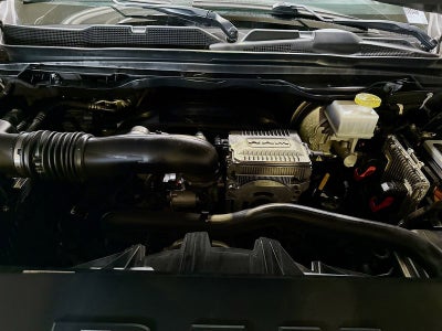2020 RAM 1500 Big Horn Crew Cab 4x4 5'7" Box