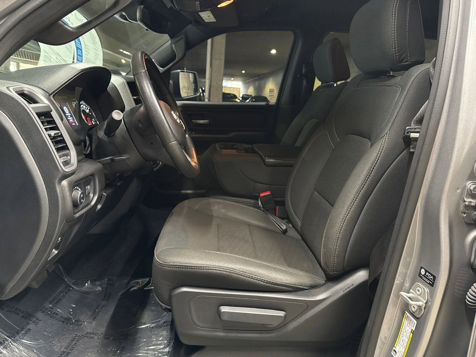 2025 RAM 1500 Tradesman Crew Cab 4x4 5'7" Box