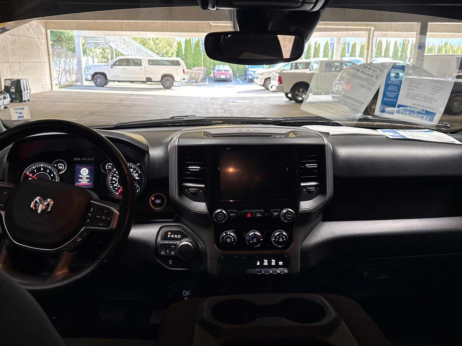 2025 RAM 1500 Tradesman Crew Cab 4x4 5'7" Box