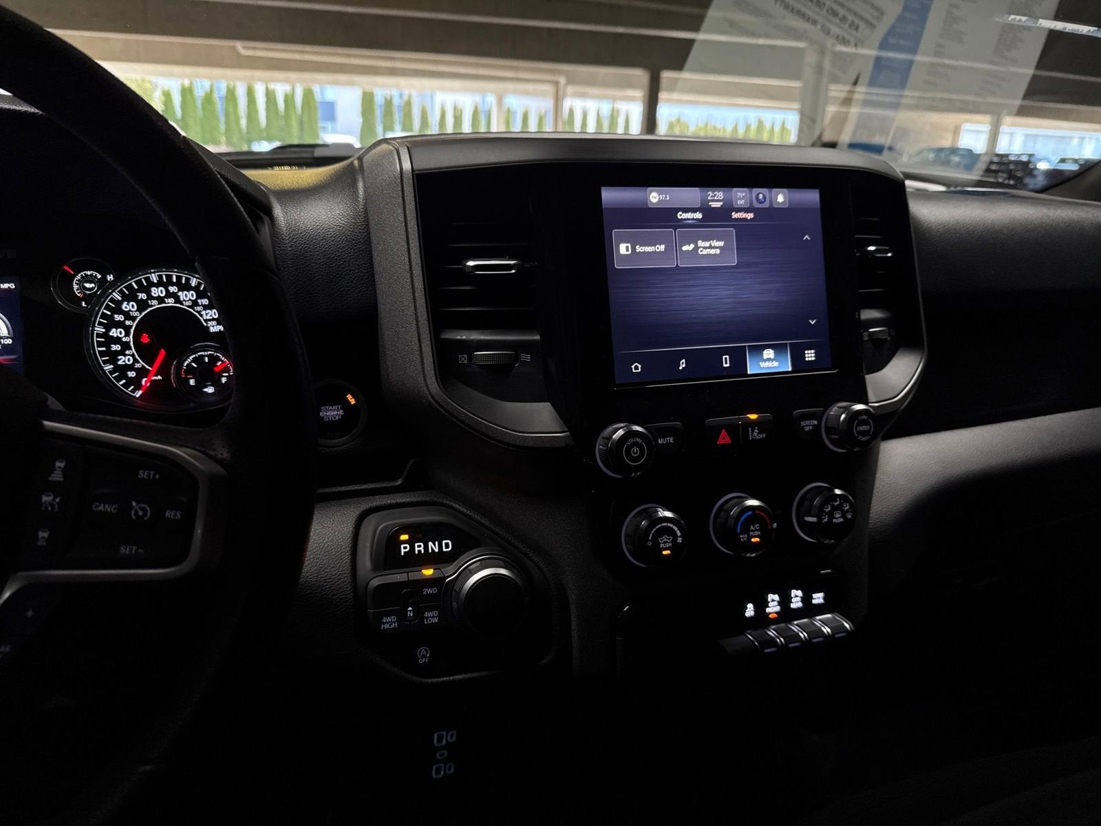 2025 RAM 1500 Tradesman Crew Cab 4x4 5'7" Box