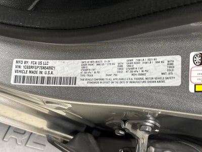 2025 RAM 1500 Tradesman Crew Cab 4x4 5'7" Box