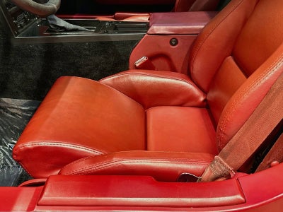 1985 Chevrolet Corvette 2dr Hatchback Coupe