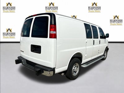 2025 Chevrolet Express Cargo WT