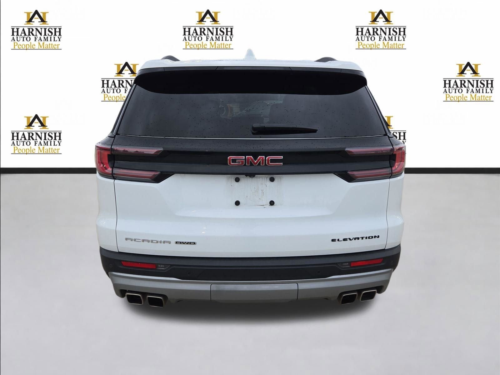 2024 GMC Acadia Elevation