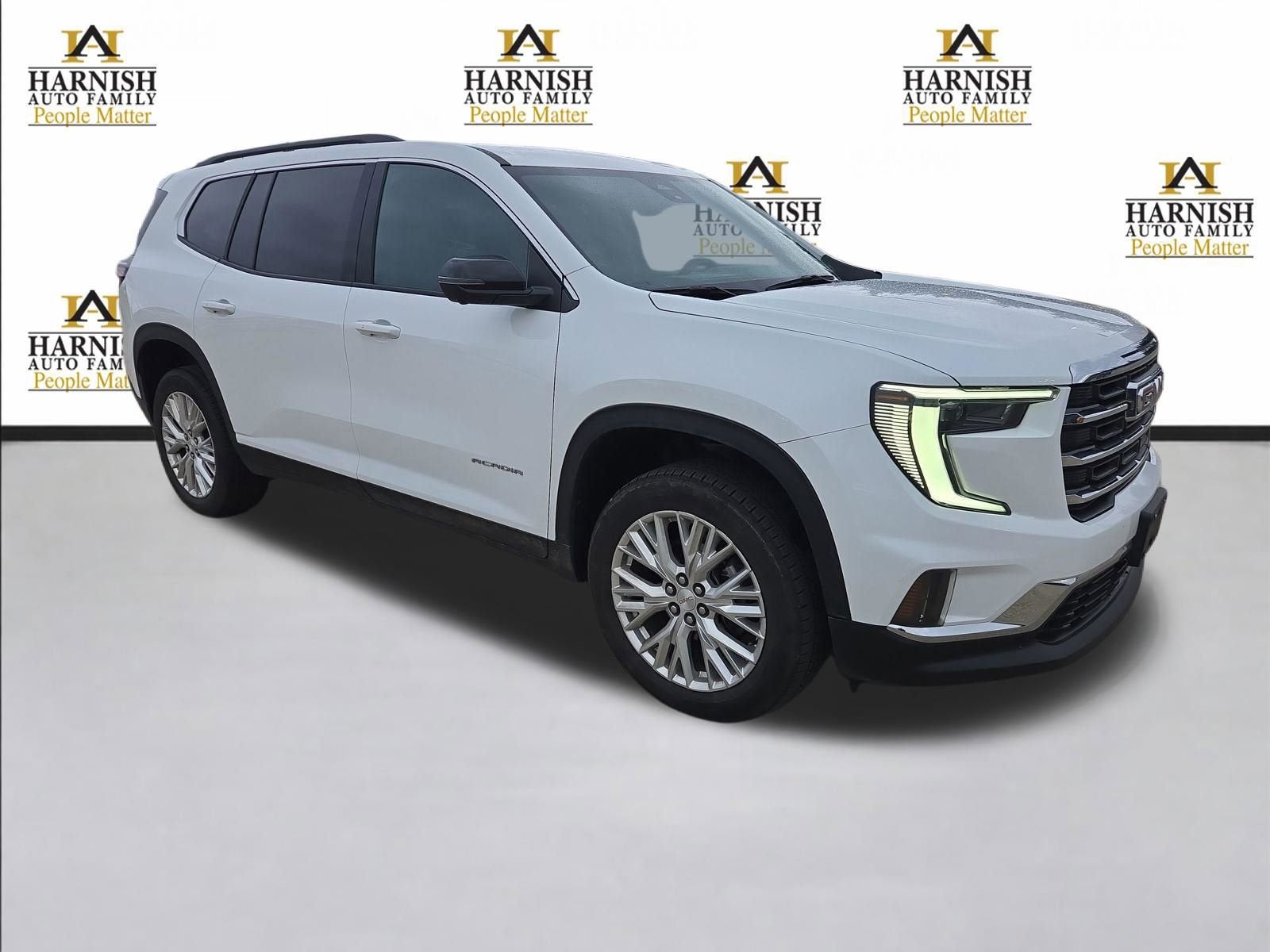 2024 GMC Acadia Elevation