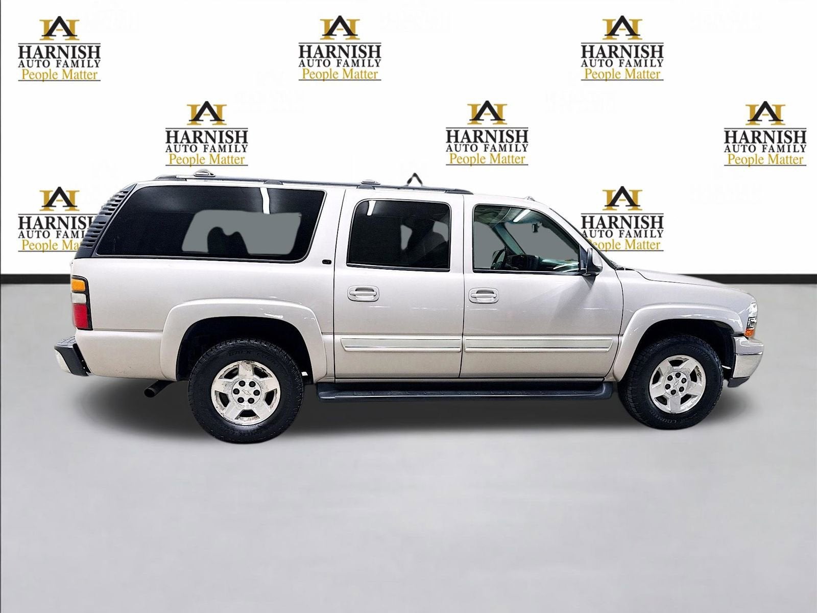 2004 Chevrolet Suburban LT