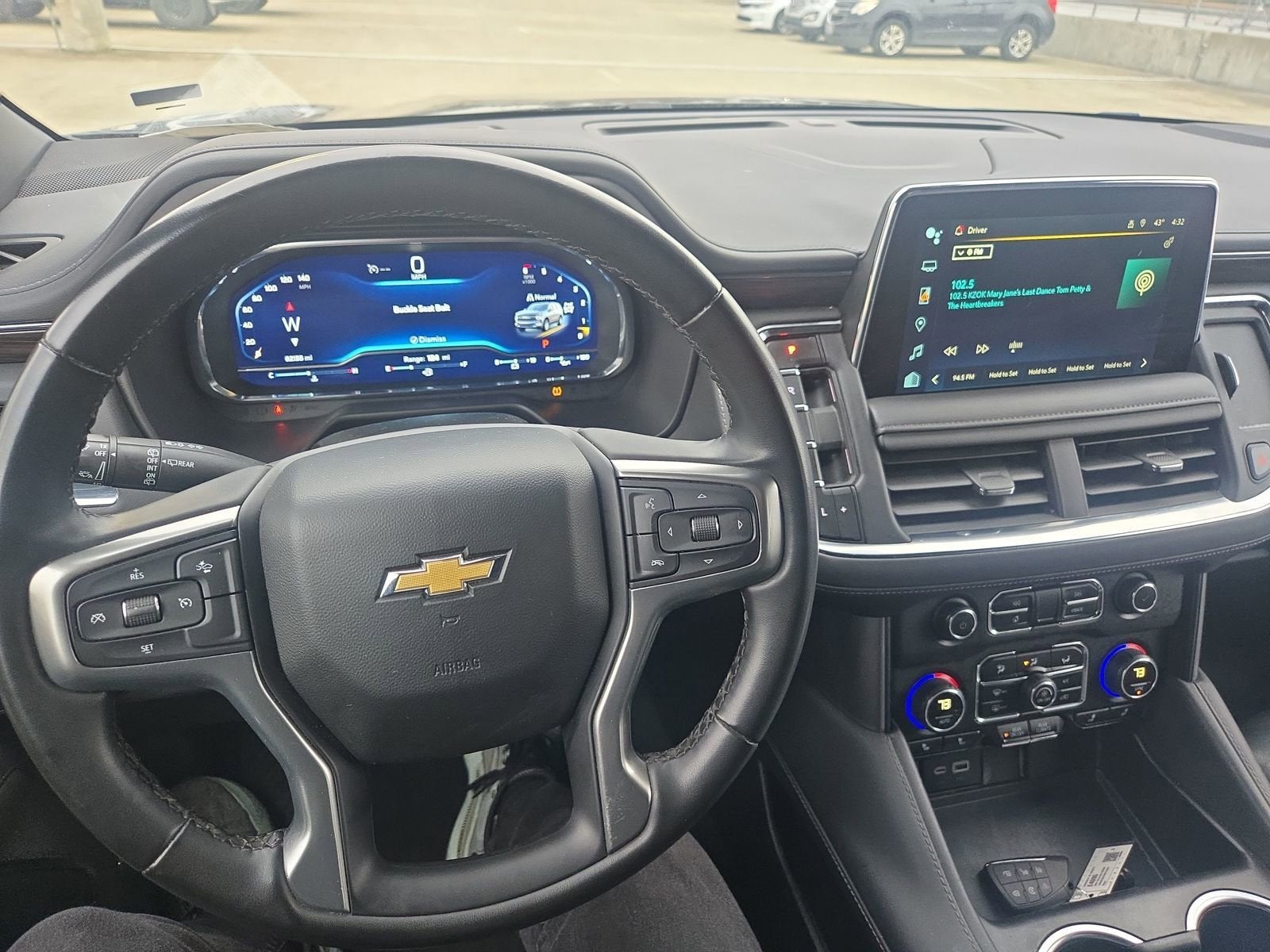 2024 Chevrolet Suburban LT