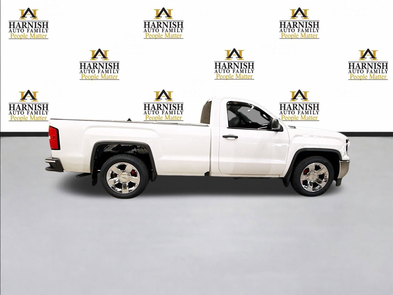 2018 GMC Sierra 1500 2WD Reg Cab 133.0"