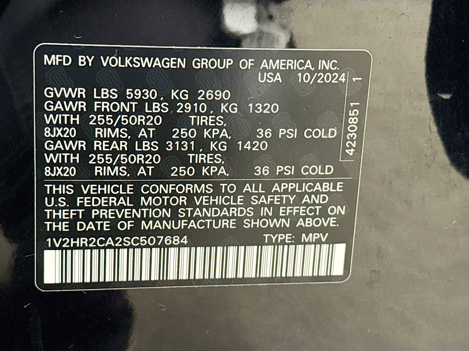 2025 Volkswagen Atlas 2.0T SE w/Technology