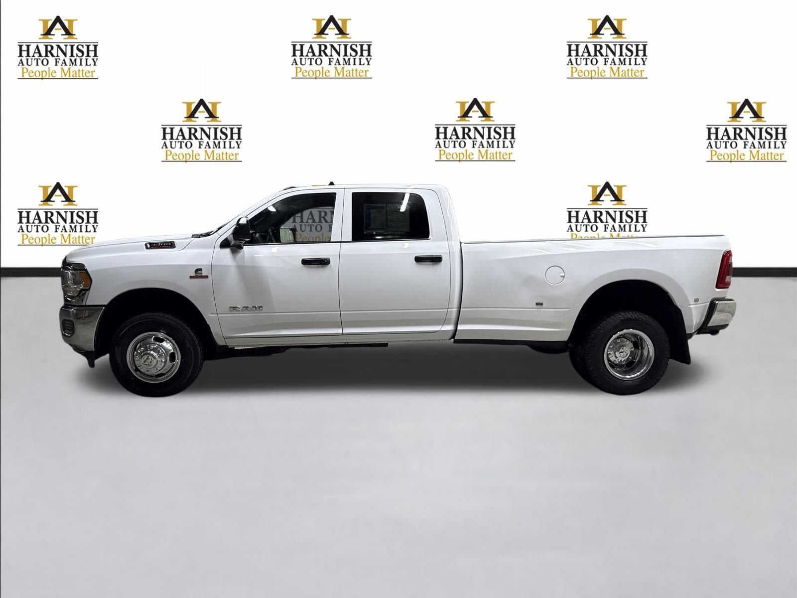 2021 RAM 3500 Tradesman Crew Cab 4x4 8' Box