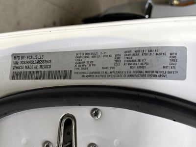 2021 RAM 3500 Tradesman Crew Cab 4x4 8' Box