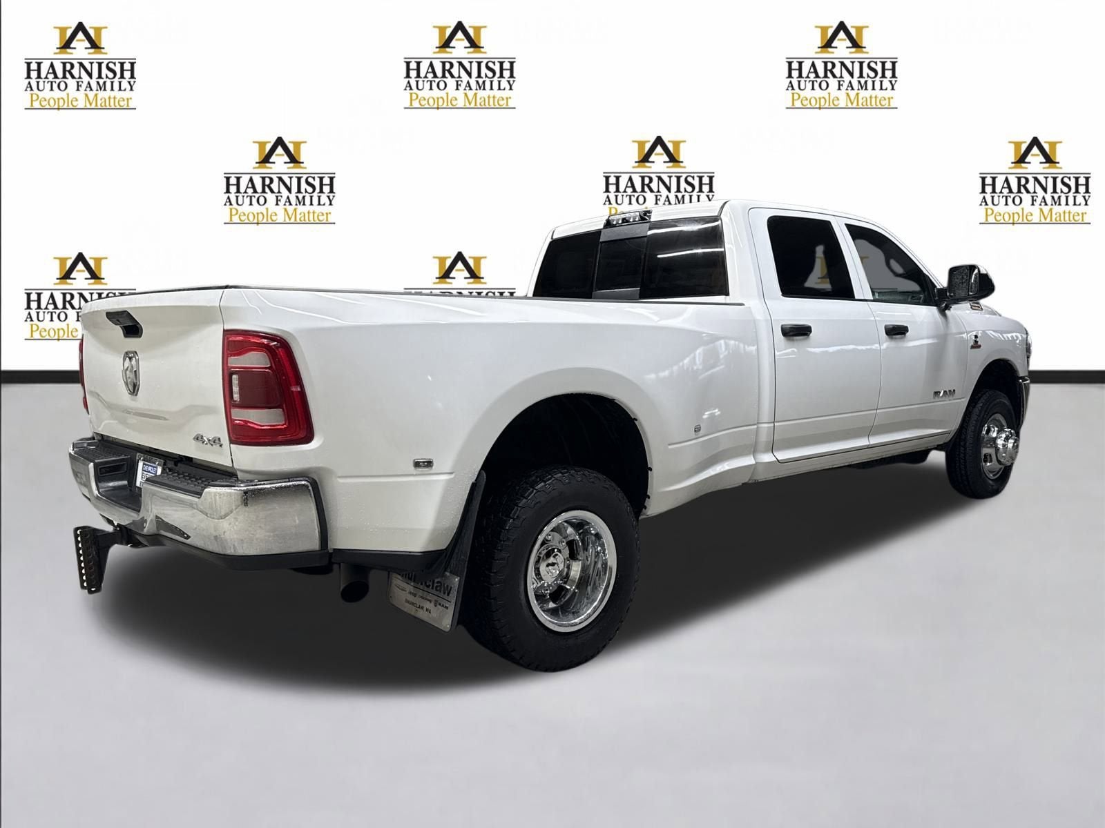 2021 RAM 3500 Tradesman Crew Cab 4x4 8' Box