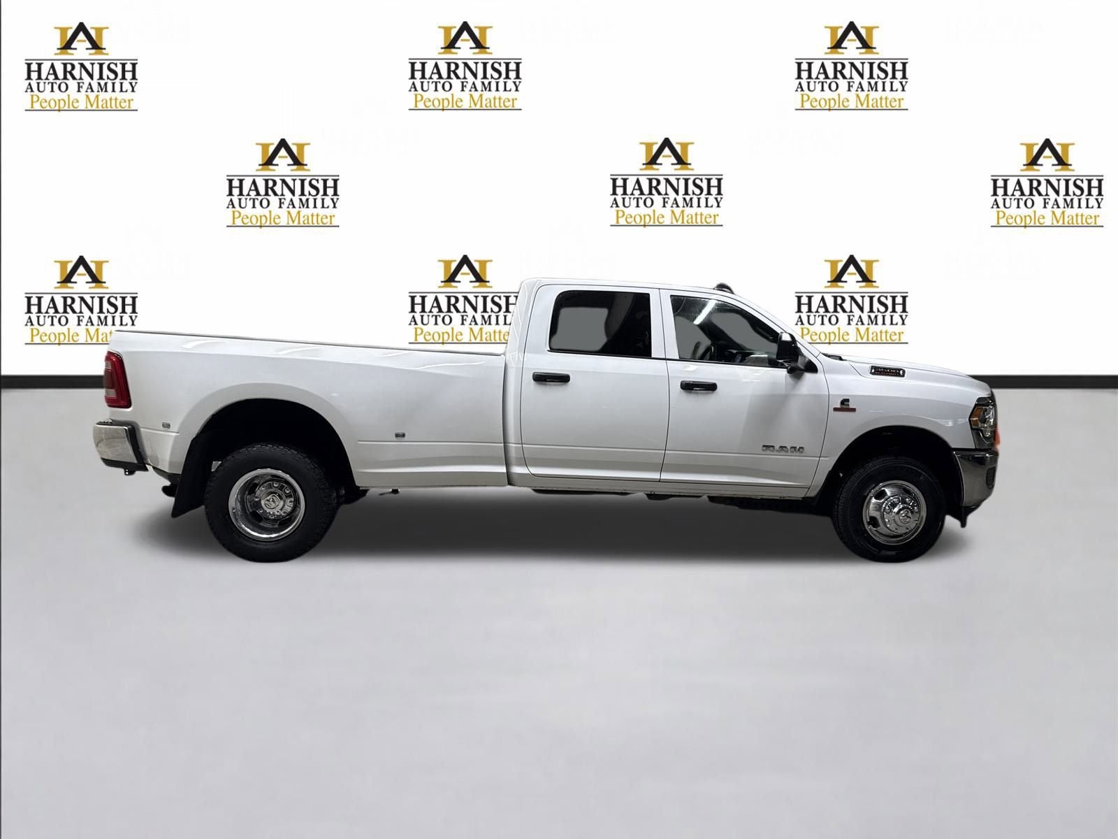 2021 RAM 3500 Tradesman Crew Cab 4x4 8' Box