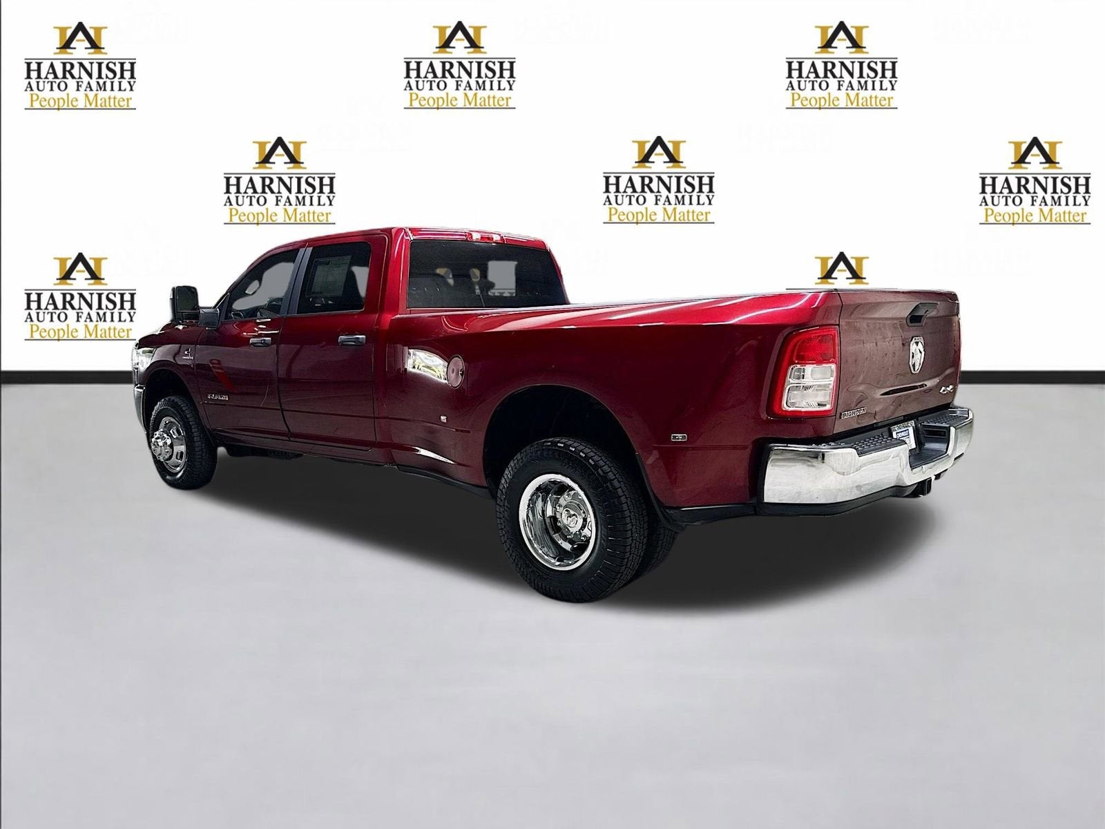 2023 RAM 3500 Big Horn Crew Cab 4x4 8' Box