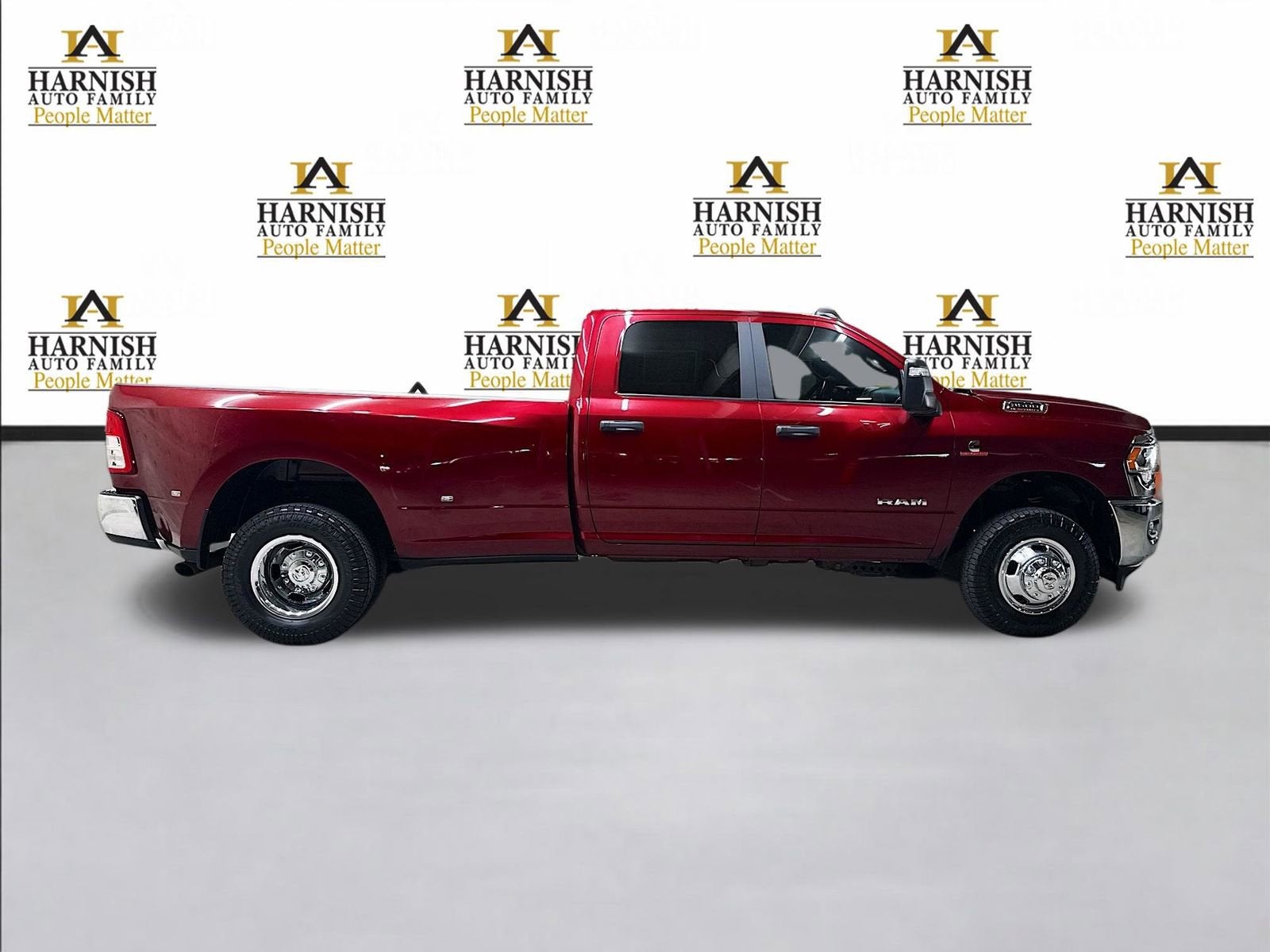 2023 RAM 3500 Big Horn Crew Cab 4x4 8' Box