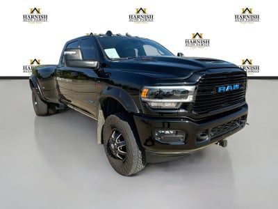2024 RAM 3500 Laramie Crew Cab 4x4 8' Box