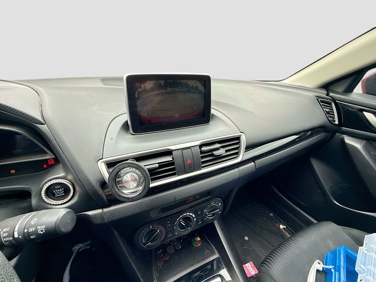 2016 Mazda Mazda3 Hatchback i Sport