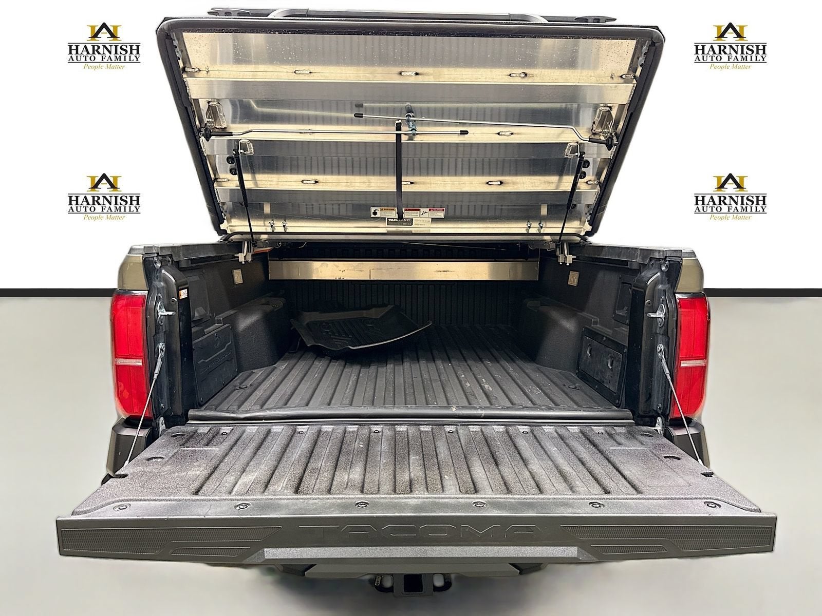 2025 Toyota Tacoma Hybrid Trailhunter