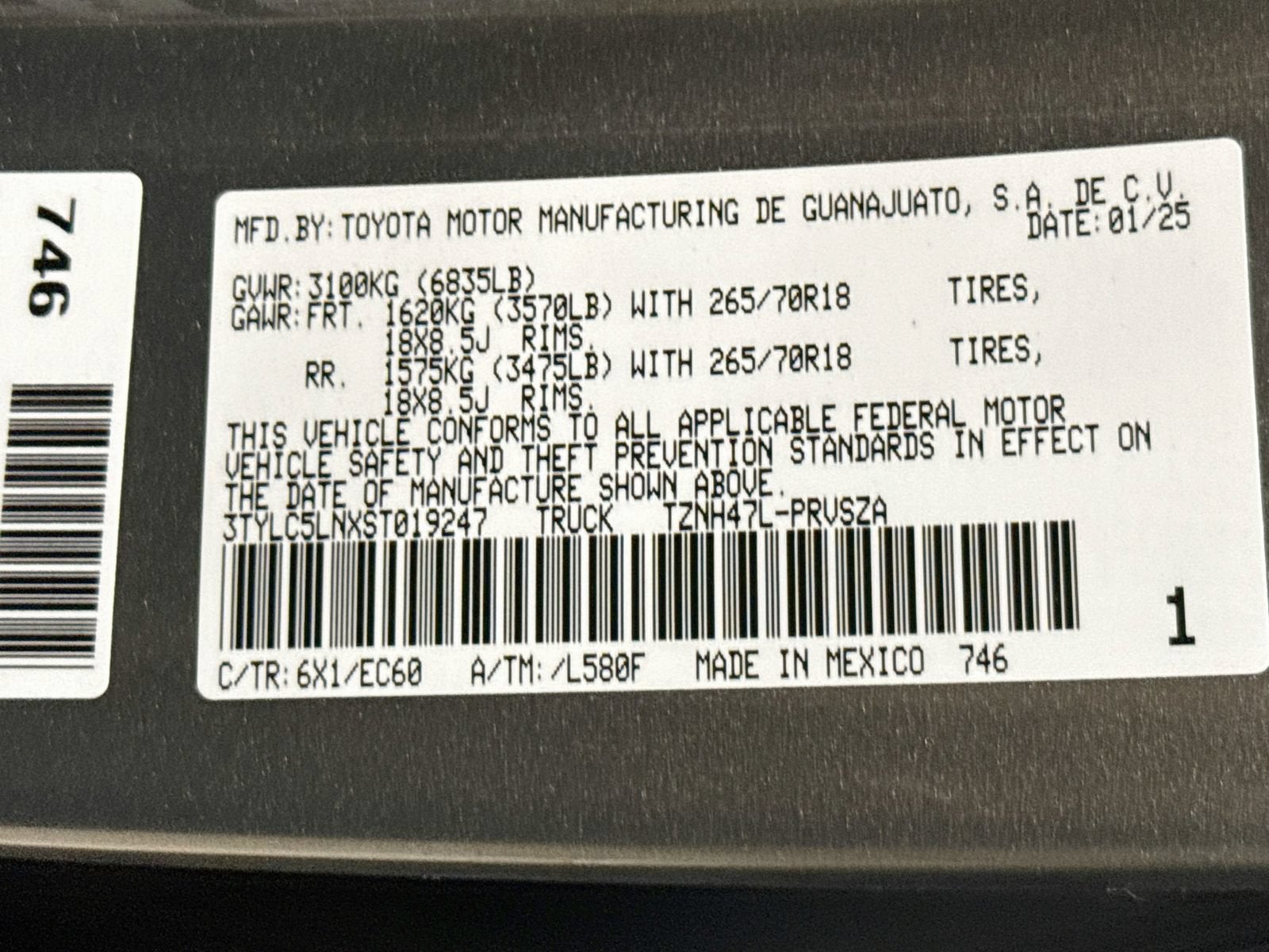 2025 Toyota Tacoma Hybrid Trailhunter