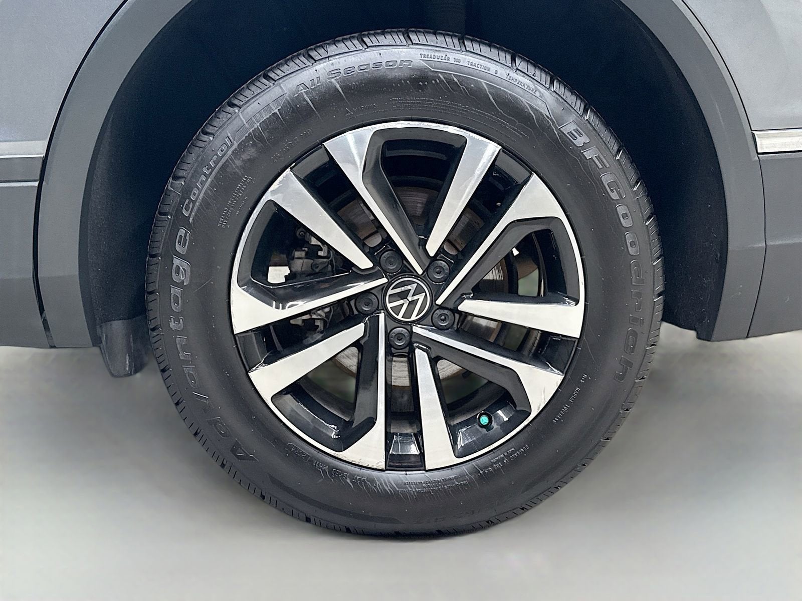 2022 Volkswagen Tiguan 2.0T S