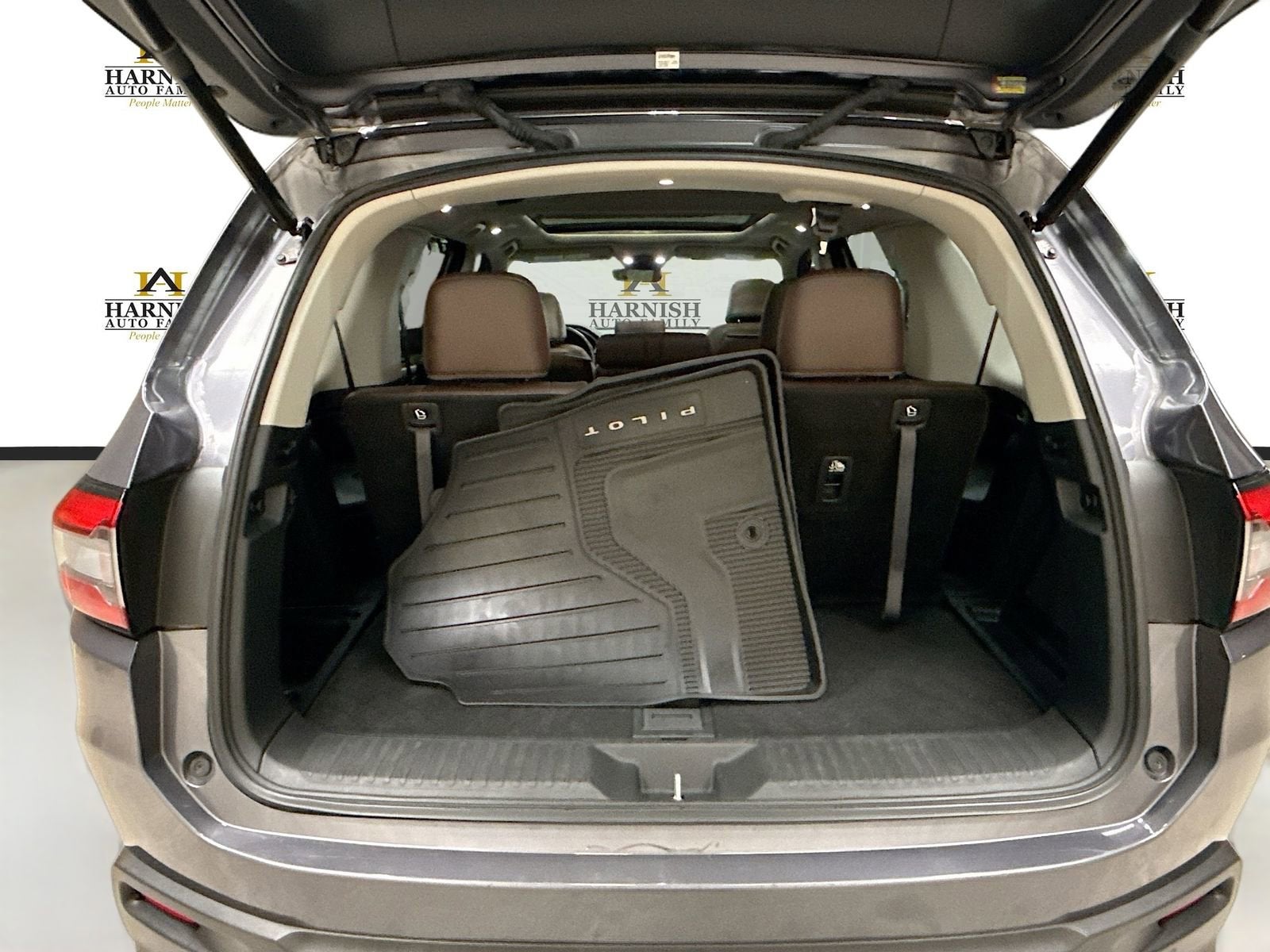 2023 Honda Pilot AWD Elite