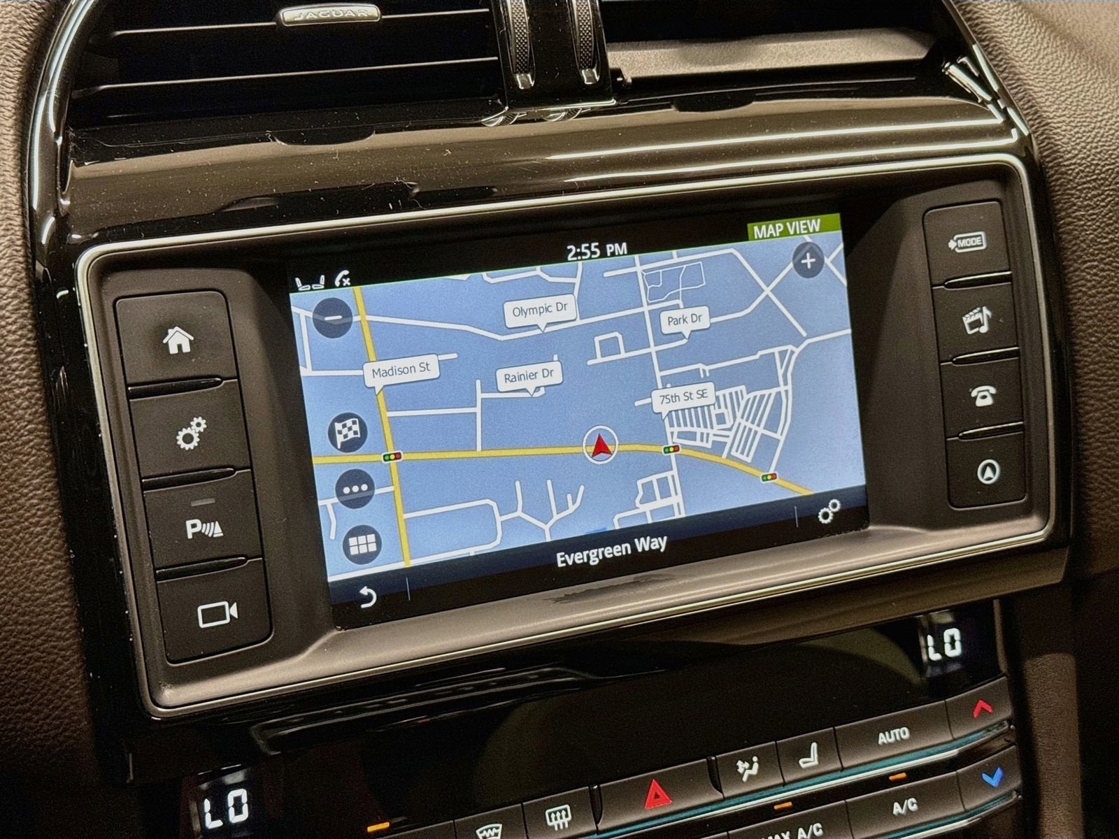 2018 Jaguar F-PACE 35t Prestige