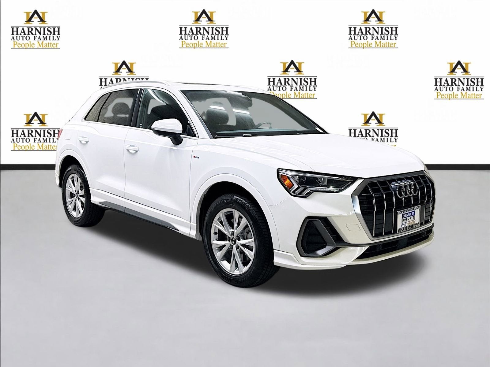 2025 Audi Q3 S line Premium