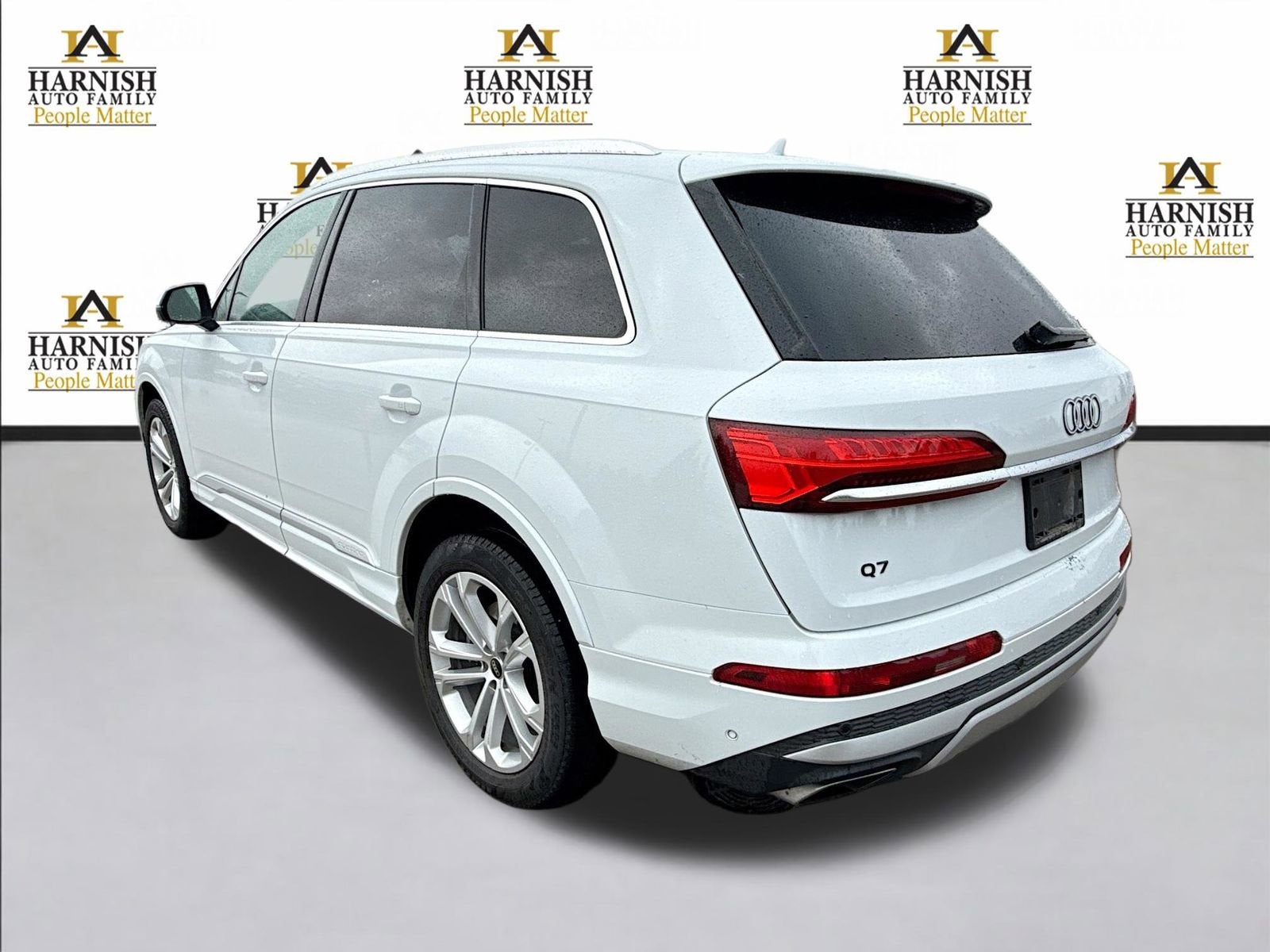 2025 Audi Q7 Premium Plus