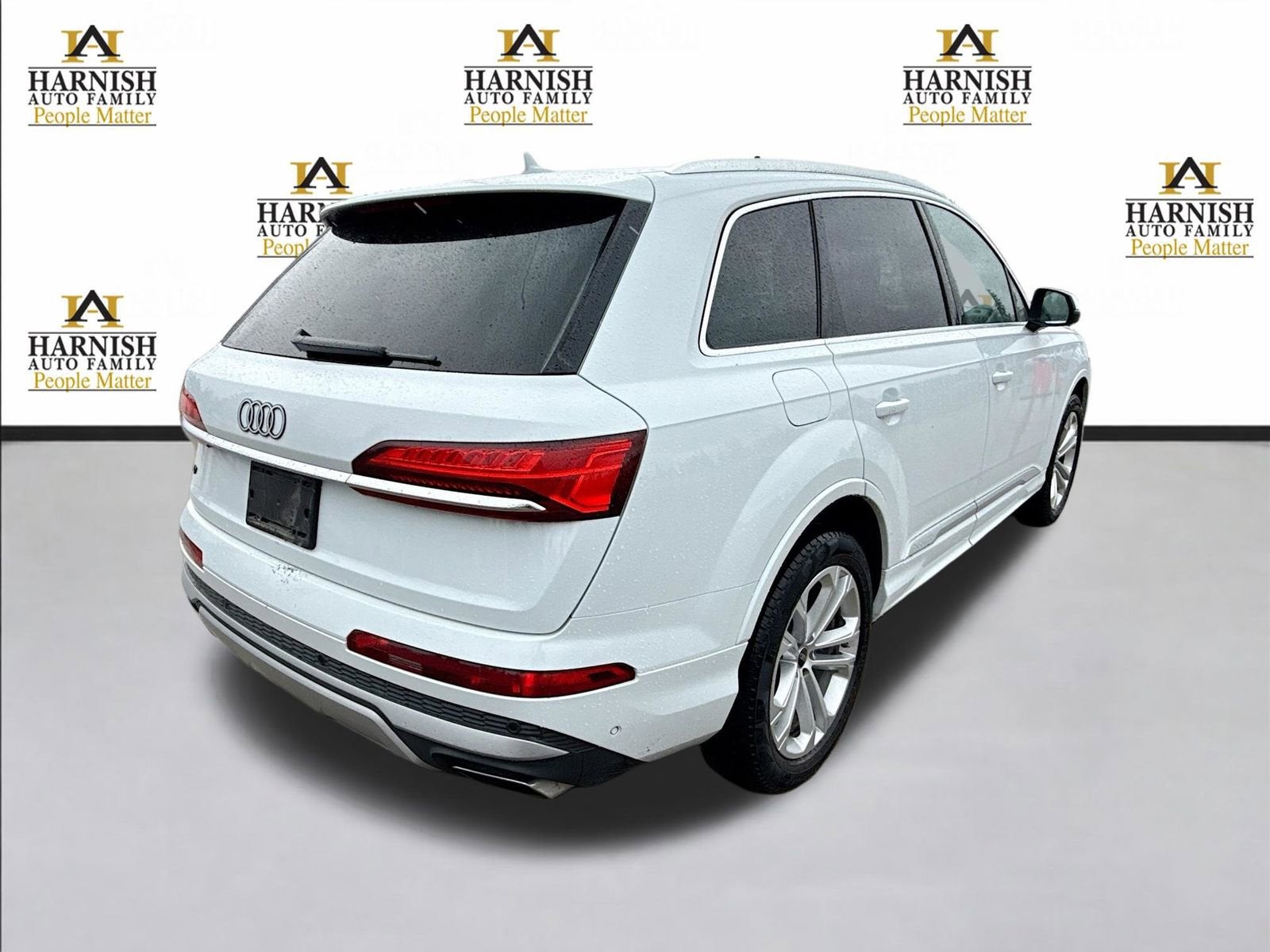 2025 Audi Q7 Premium Plus