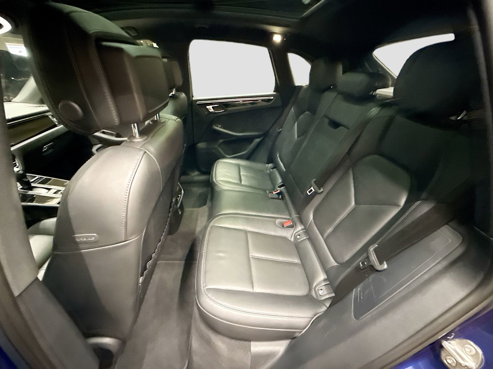 2024 Porsche Macan AWD