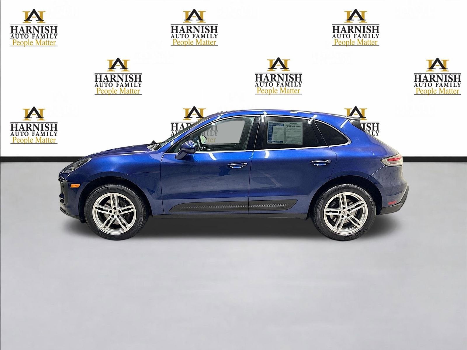 2024 Porsche Macan AWD