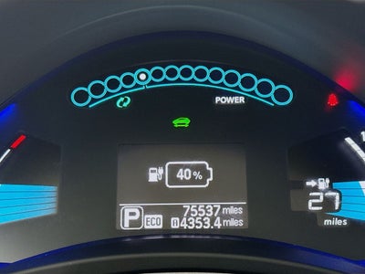 2015 Nissan Leaf SV