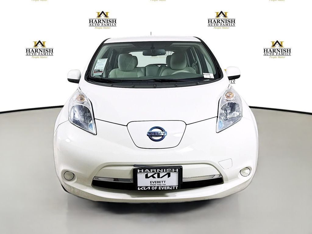 Used 2015 Nissan LEAF SV with VIN 1N4AZ0CP5FC332662 for sale in Everett, WA