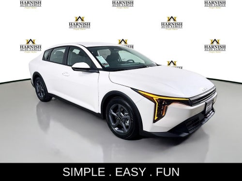 2026 Kia K4 LXS