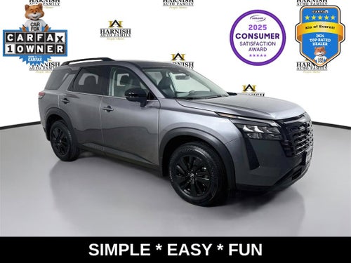 2026 Nissan Pathfinder SL