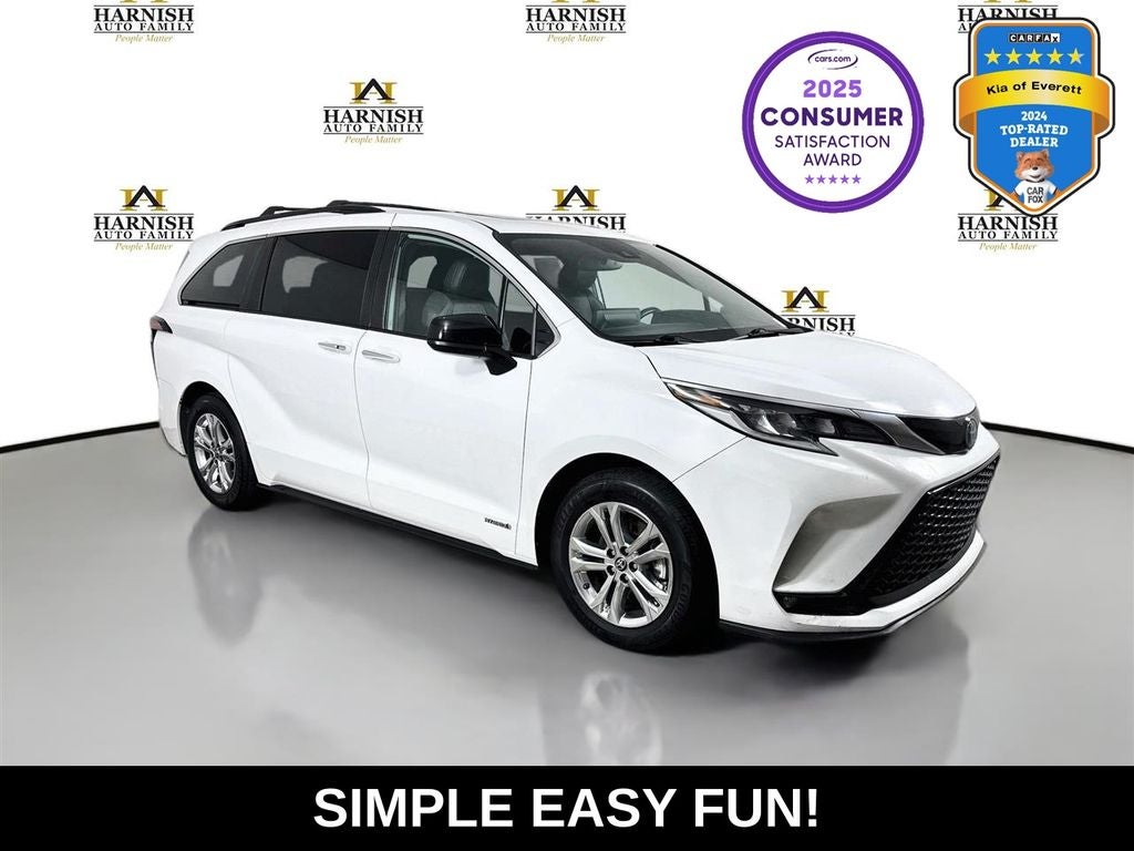 2021 Toyota Sienna XSE 7 Passenger