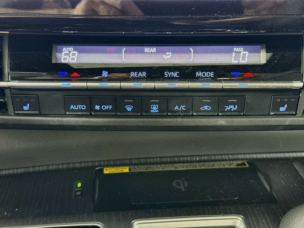 2021 Toyota Sienna XSE 7 Passenger