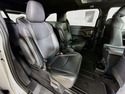 2021 Toyota Sienna XSE 7 Passenger