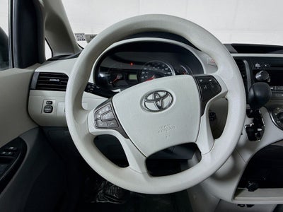 2011 Toyota Sienna LE Mobility Auto Access