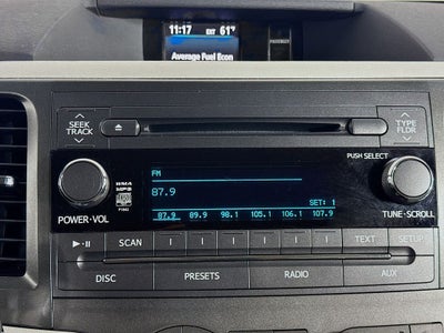 2011 Toyota Sienna LE Mobility Auto Access