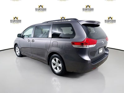 2011 Toyota Sienna LE Mobility Auto Access
