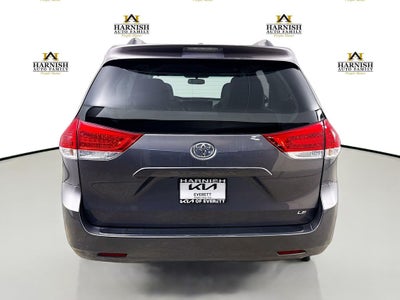 2011 Toyota Sienna LE Mobility Auto Access