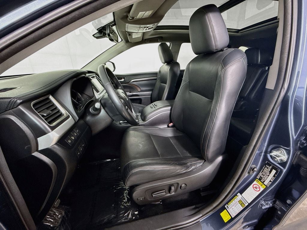 2014 Toyota Highlander Limited - Photo 24