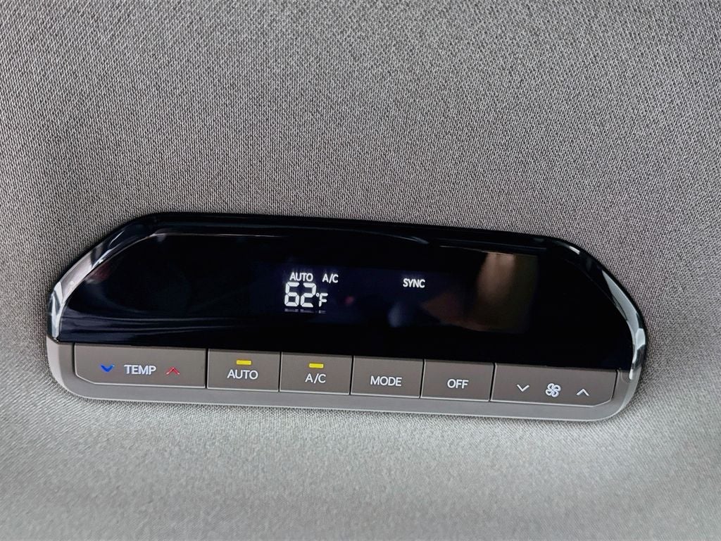 2026 Kia EV9 Light