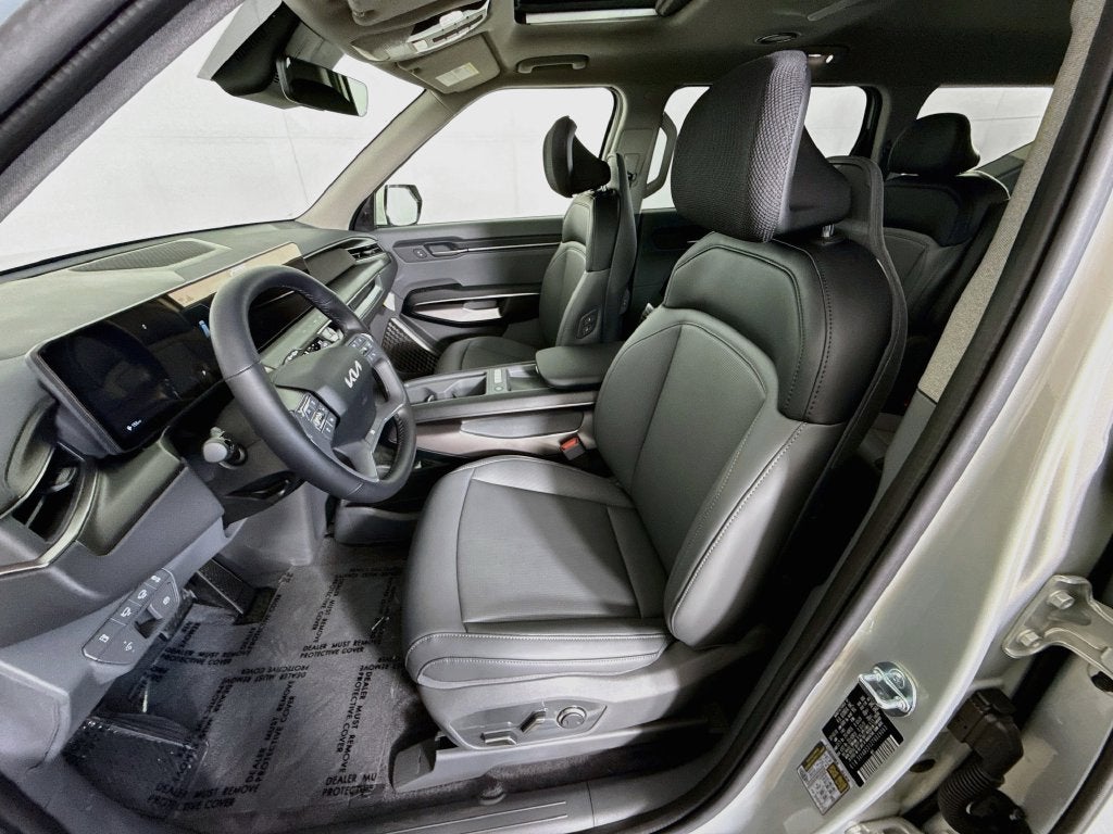 2026 Kia EV9 Light Long Range