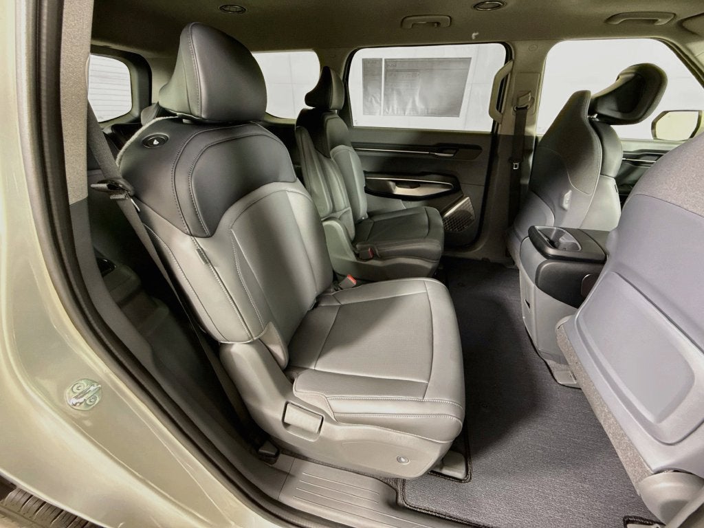 2026 Kia EV9 Light Long Range