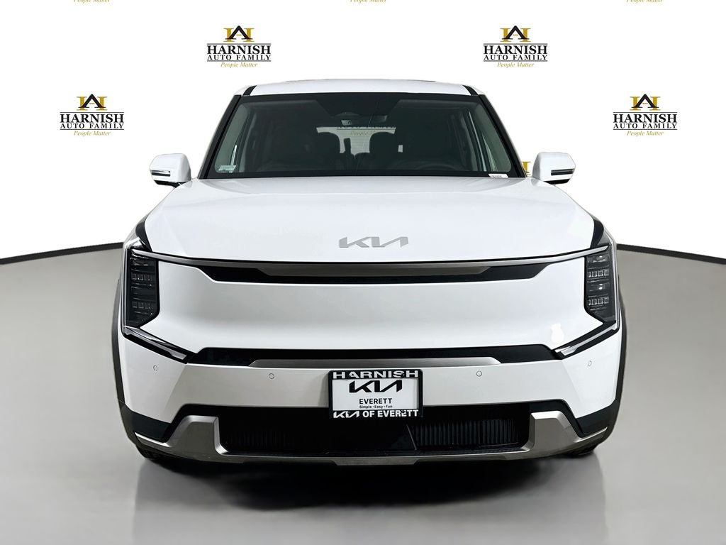 2026 Kia EV9 Light Long Range
